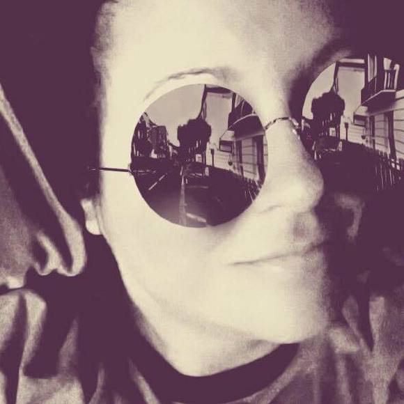 Meet your Posher, Megan - Picture 1 of 1